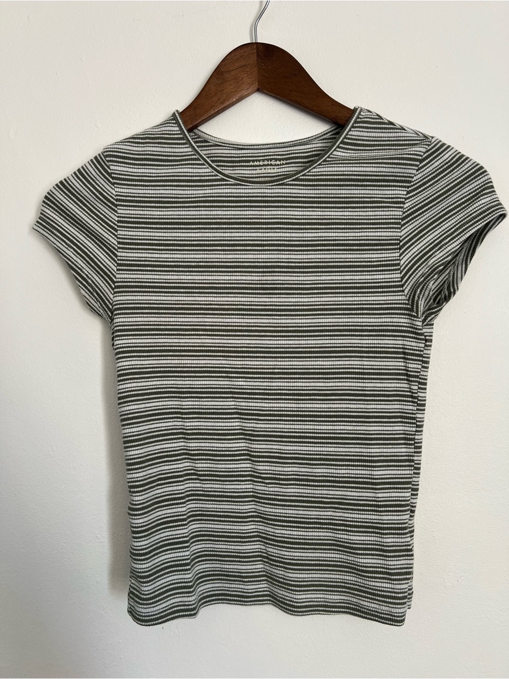 American Eagle Ribbed Striped Baby Tee S Grunge - Picture 3 of 5
